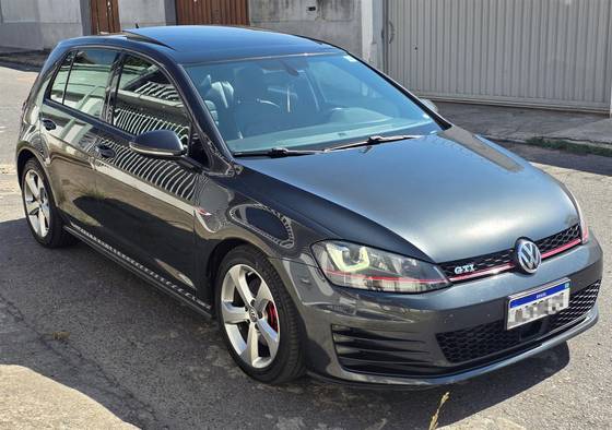 VOLKSWAGEN GOLF 2.0 TSI GTI 16V TURBO GASOLINA 4P AUTOMÁTICO VOLKSWAGEN GOLF 2.0 TSI GTI 16V TURBO GASOLINA 4P AUTOMÁTICO